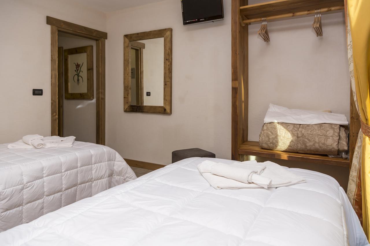 Hotel Clotes Sauze D'Oulx Ngoại thất bức ảnh