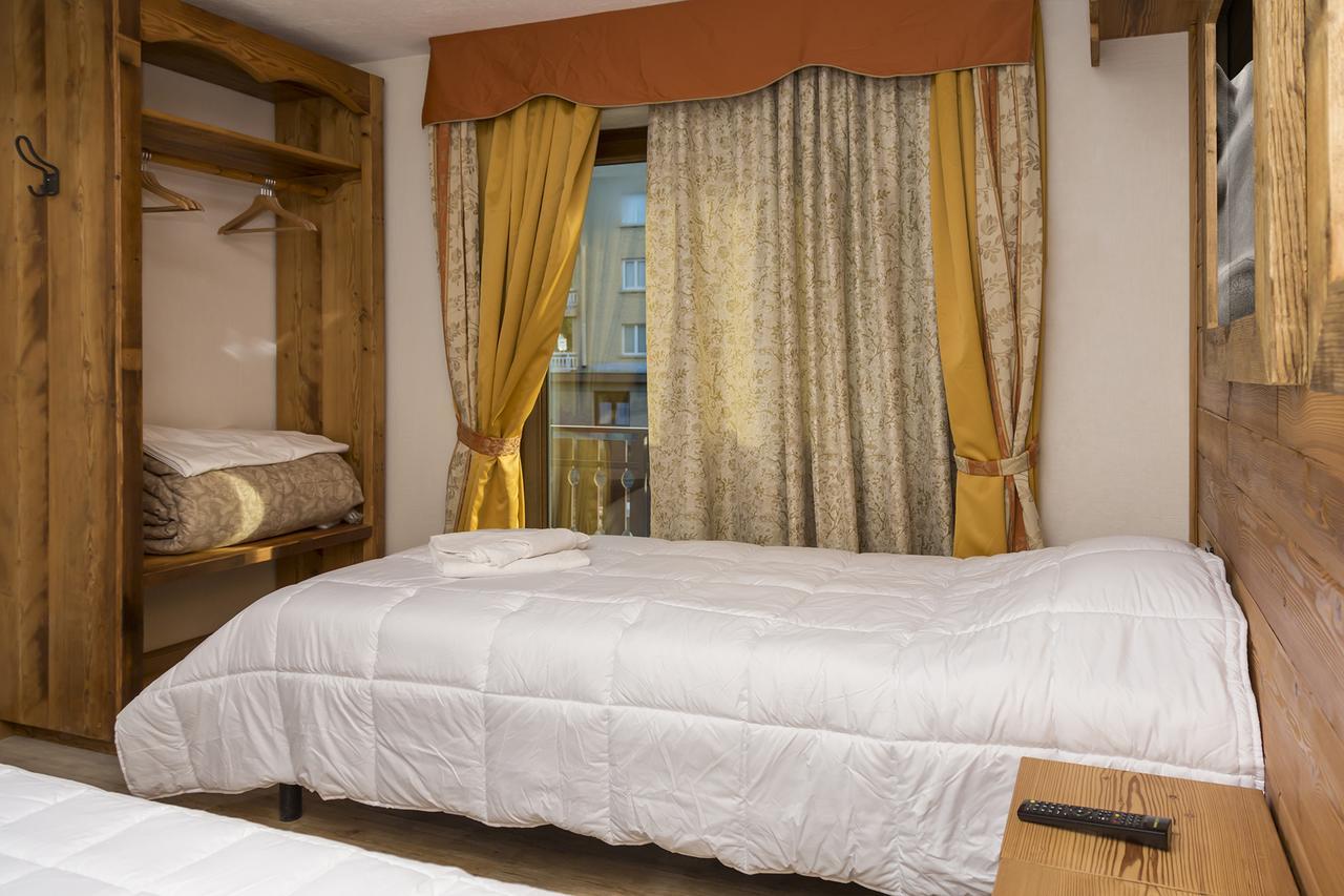 Hotel Clotes Sauze D'Oulx Ngoại thất bức ảnh