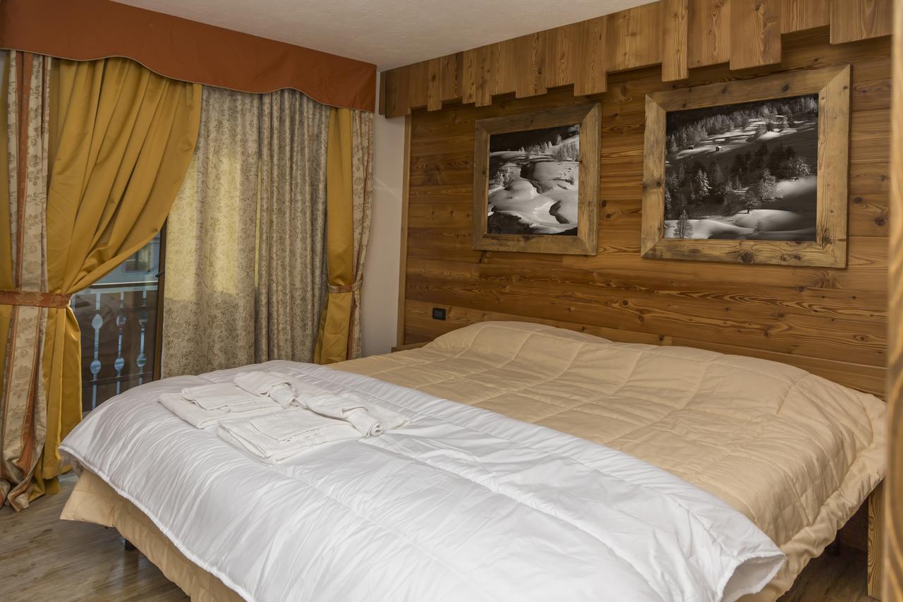 Hotel Clotes Sauze D'Oulx Ngoại thất bức ảnh